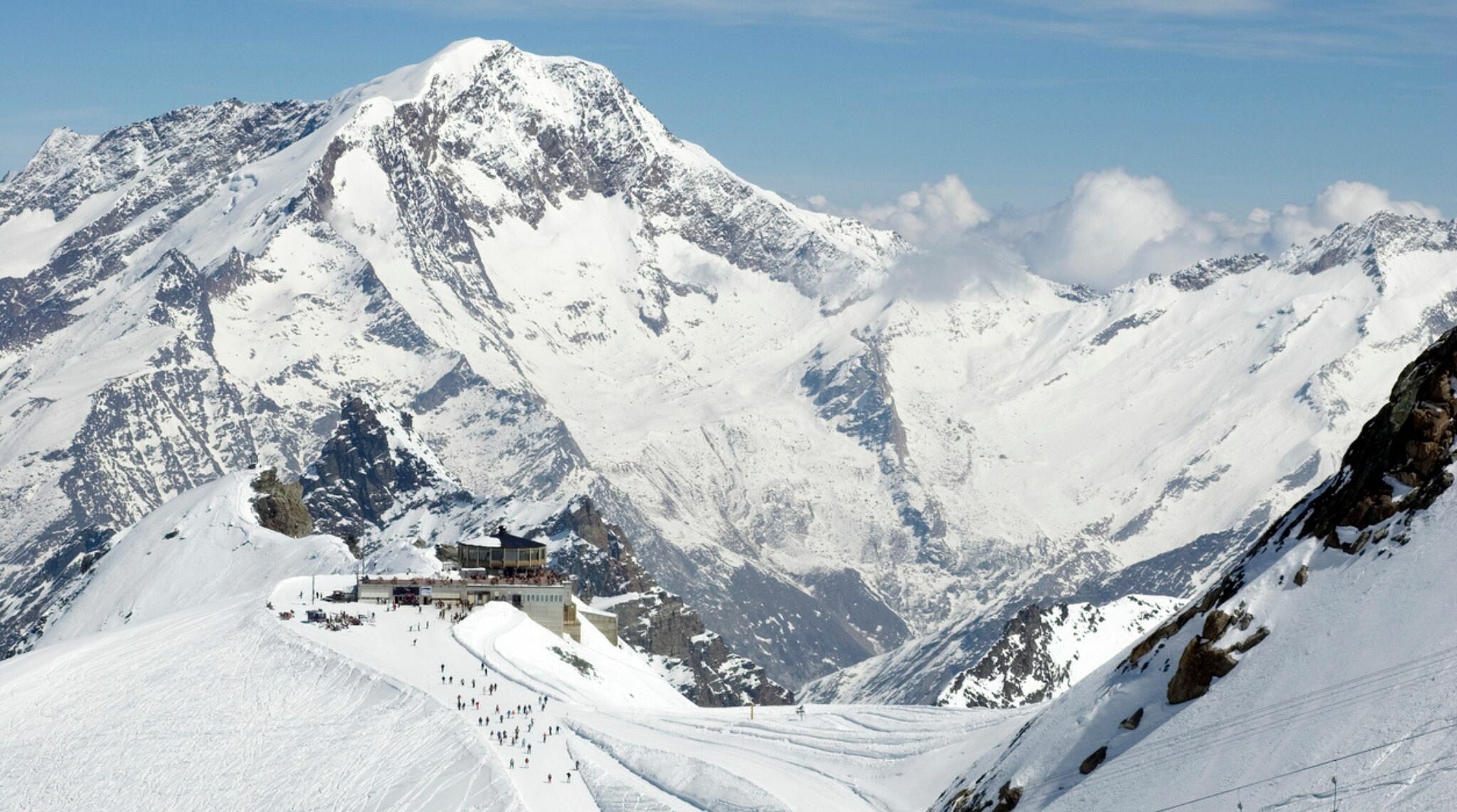 plus belle station de ski en suisse : Saas Fee