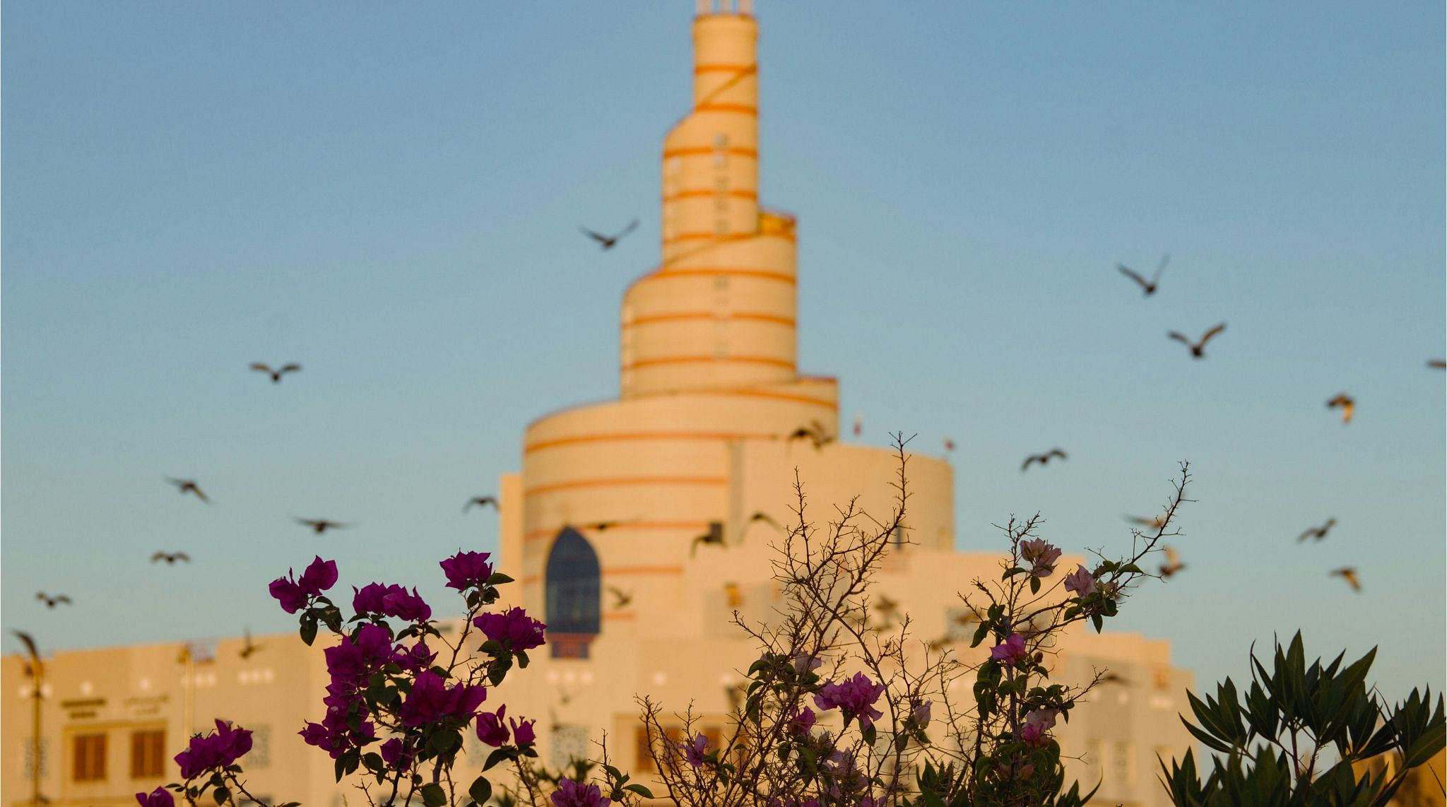 خلفية الفنار الجميل المركز الثقافي الإسلامي في سوق واقف قطر