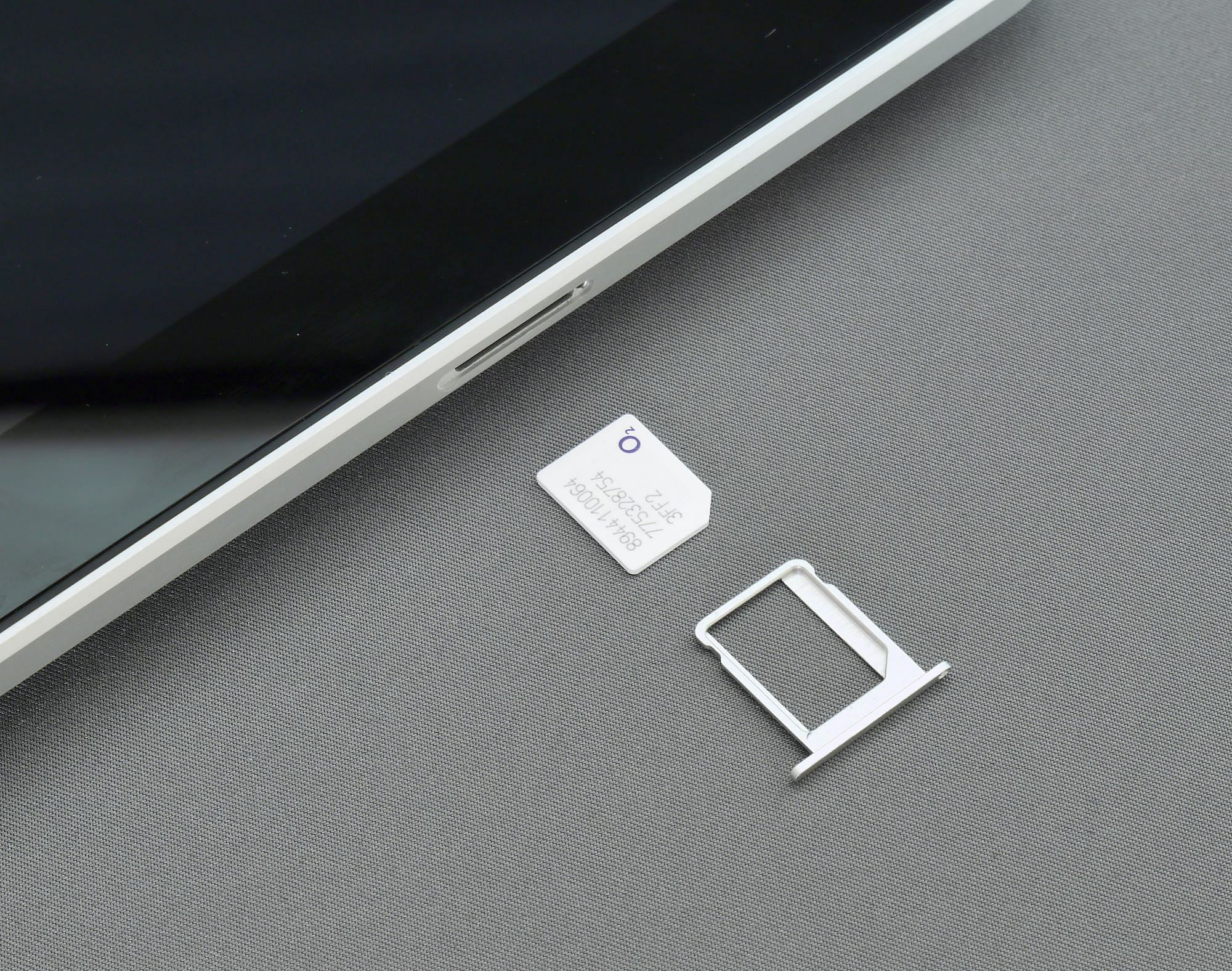 How to remove the SIM card on your iPhone