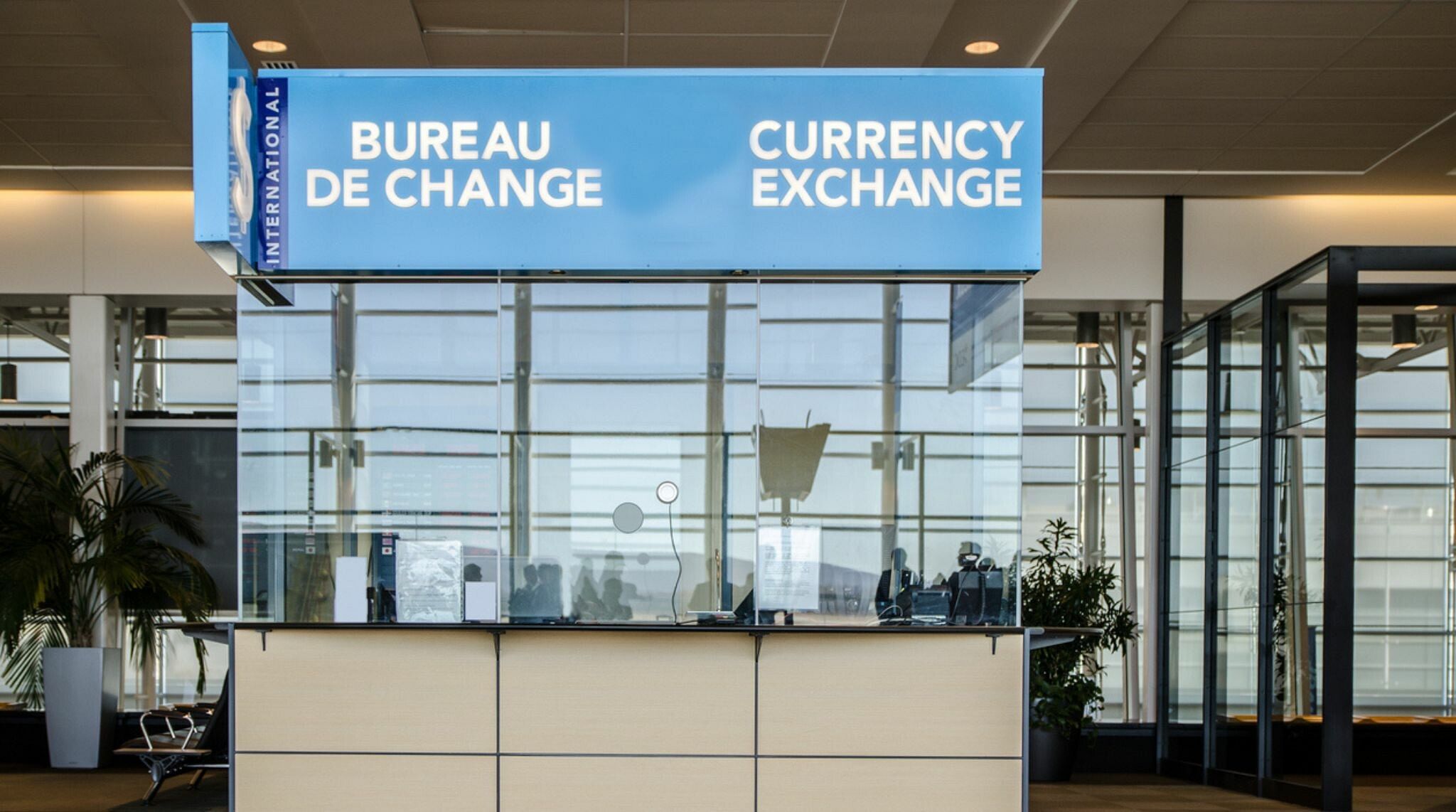 bureau de change : comment changer son argent au Canada