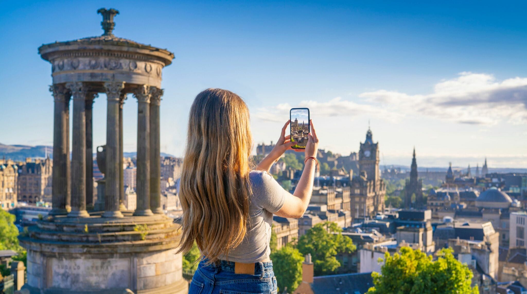 données mobiles en voyage a l'étranger, gerer sa consommation, eviter les frais