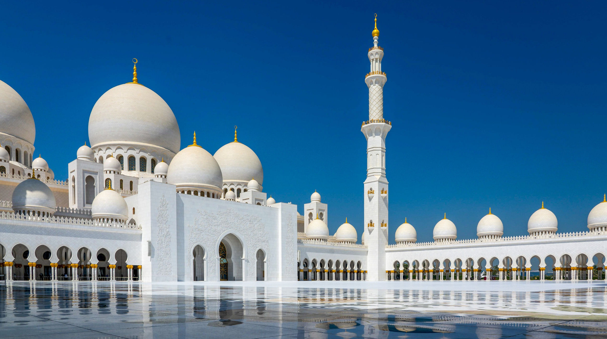مسجد الشيخ زايد الكبير في أبوظبي، الإمارات العربية المتحدة