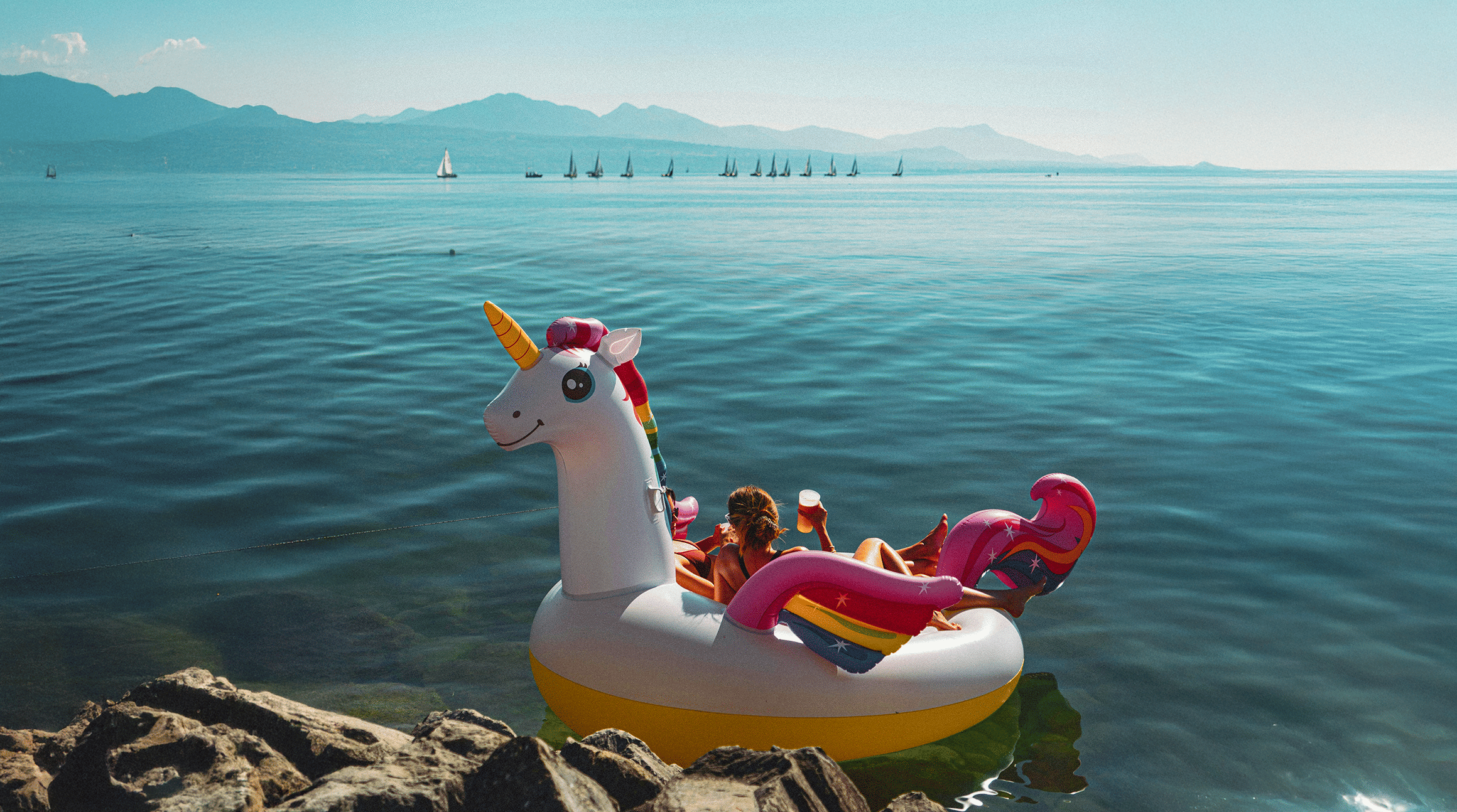 Airalo Becomes the First eSIM Unicorn With an Investment Round of $220m