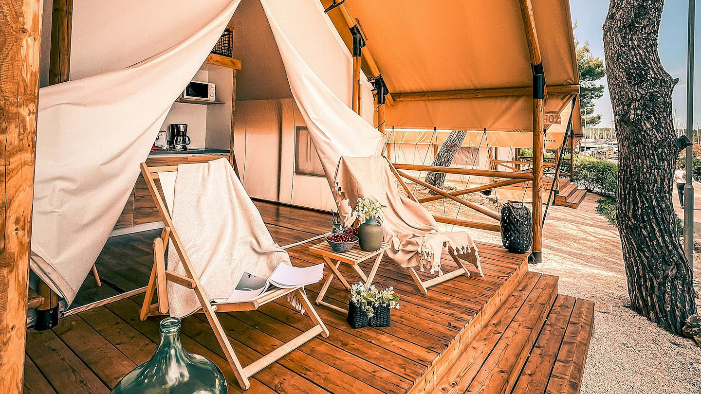 Glamping in a yurt or luxury tent