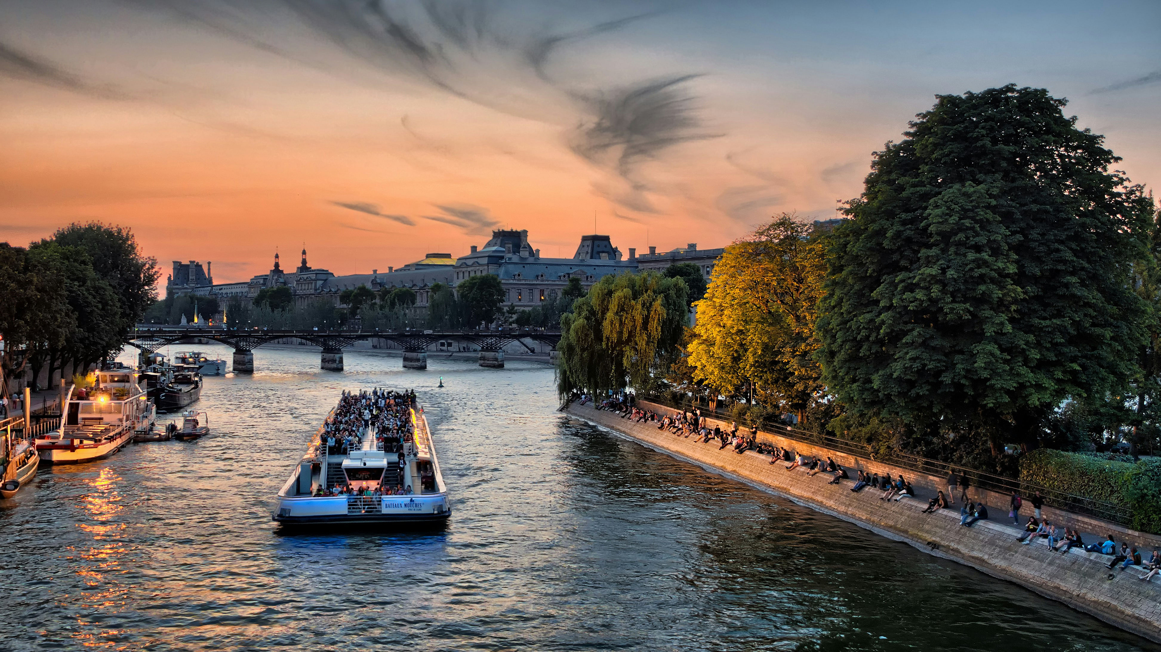Twilight cruise on the Seine, Paris