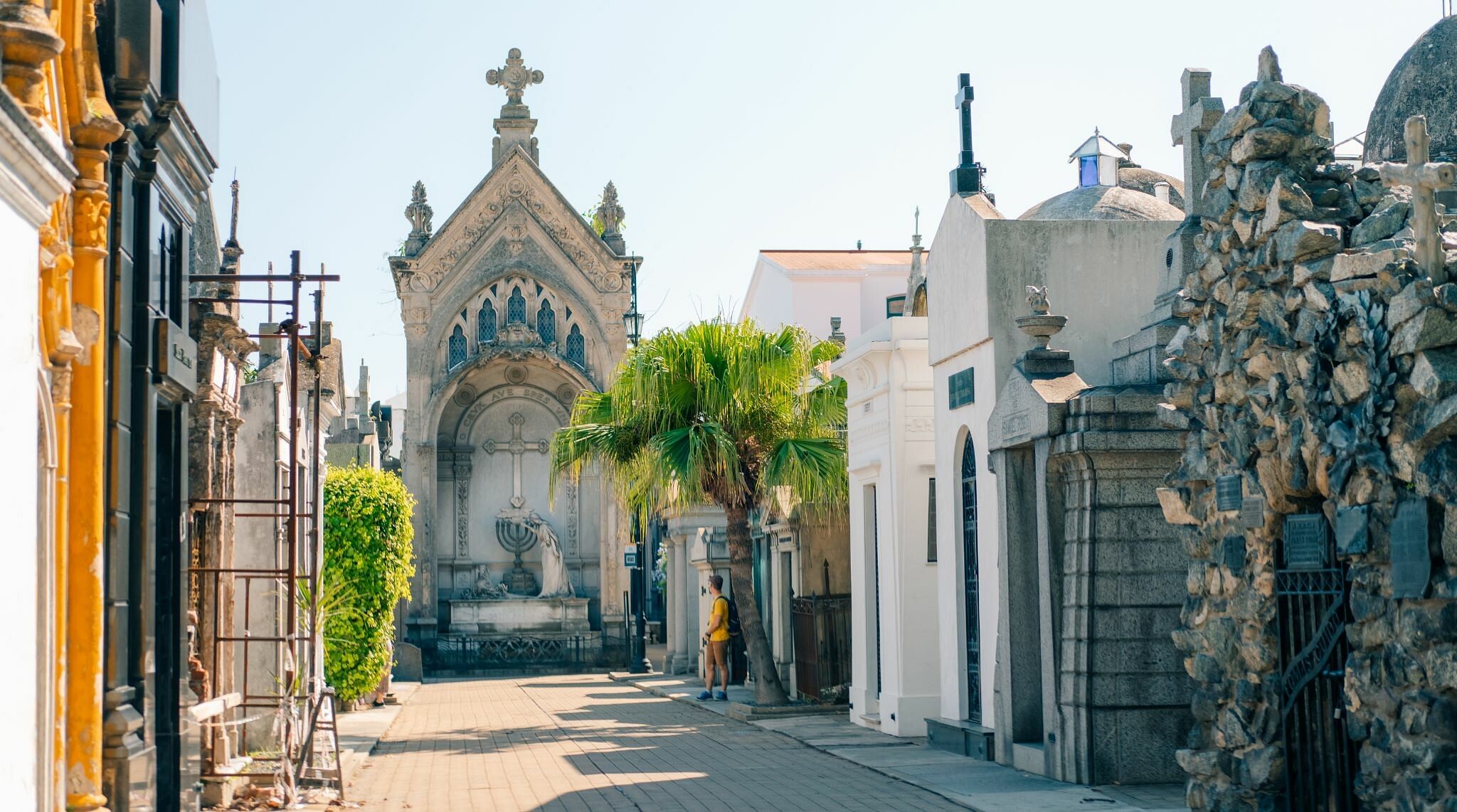 O cemitério é um dos principais pontos turísticos do bairro Recoleta